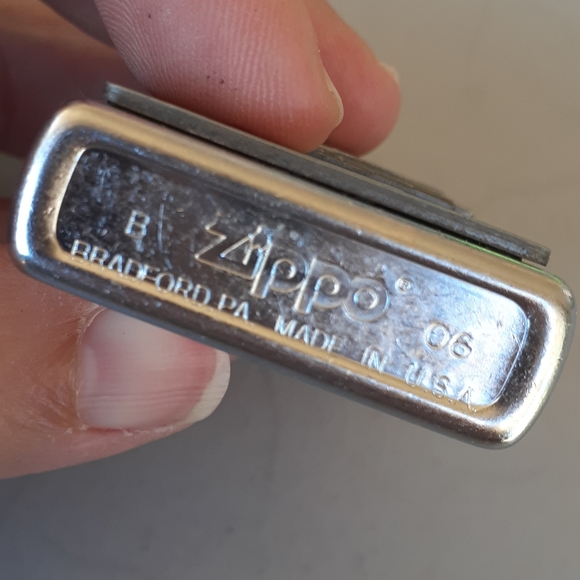 Zippo 2006 Retired Street Chrome Series - Picture 3 of 4